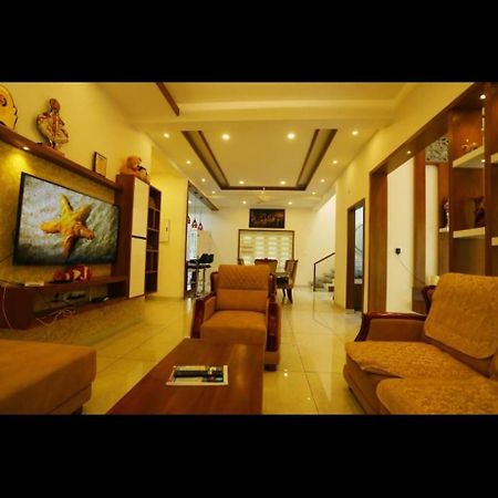 Sp Luxury Villa Kottamam, Kalady Kāladi Buitenkant foto